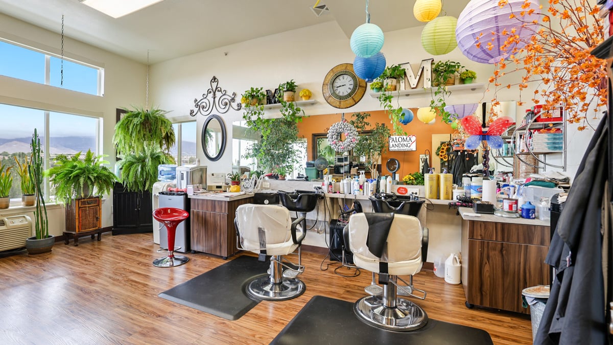 The beauty salon at Paloma Landing